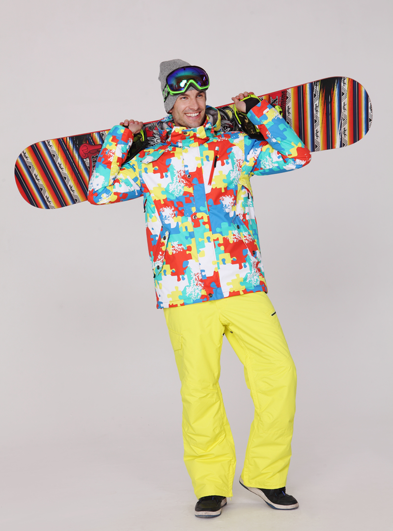 Мужской зимний водонепроницаемый горнолыжный и сноубордический костюм GSOU SNOW с доставкой дешево, купить горнолыжный костюм в интернет магазине по недорогой цене, красивая и модная горнолыжная одежда, зимние спортивные костюмы распродажа, каталог качественных и хороших горнолыжных костюмов, лучшие горнолыжные костюмы фото, модные теплые, дышащие ветрозащитные сноубордические костюмы 2015 2016 2017 2018 2019 2020 фото, стильные яркие горнолыжные костюмы от производителя с доставкой по россии 2016, заказать костюм на сайте, дышащий водонепроницаемый ветрозащитный мужской горнолыжный костюм фото